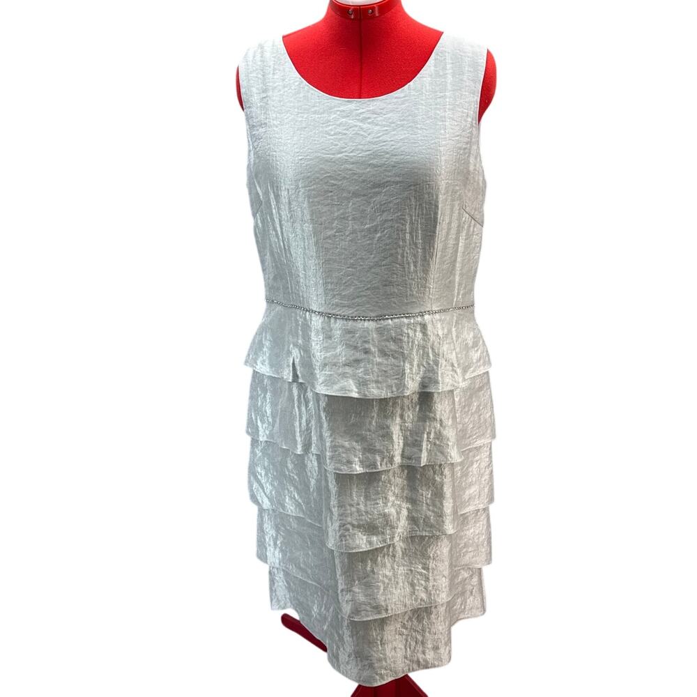 Kasper Silver Shimmer Gray Tiered Sleeveless Zip Back Shift Dress Women 16